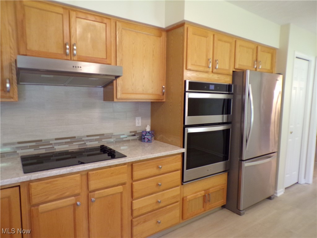 Woodbury Condo - Residential