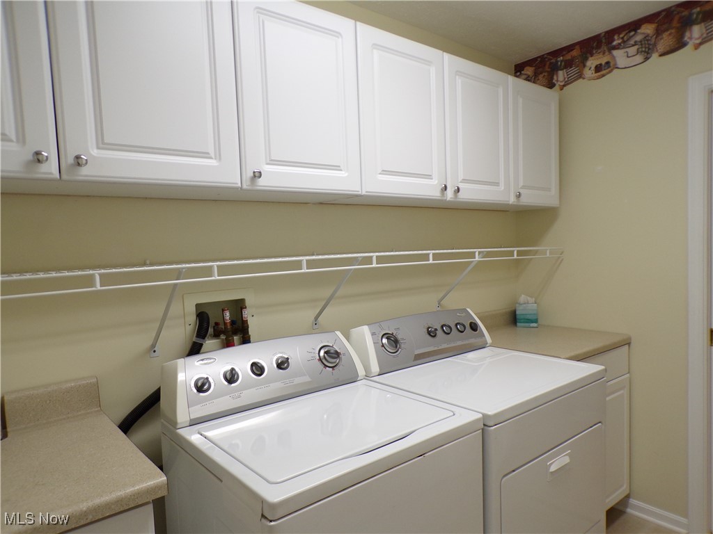 Woodbury Condo - Residential