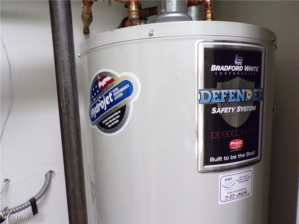 Woodbury Condo - Residential