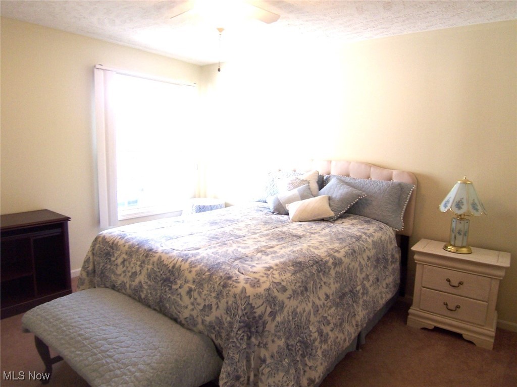 Woodbury Condo - Residential