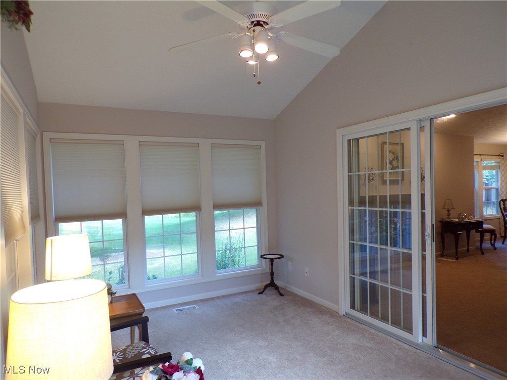 Woodbury Condo - Residential