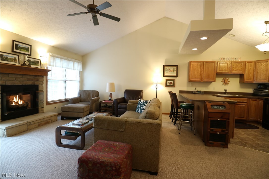 Oberlin Reserve Condo Ph 04 - Residential