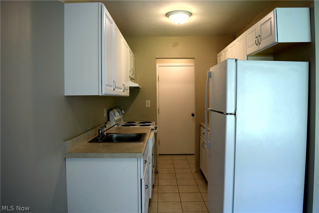 Nob Hill East Condo - Residential