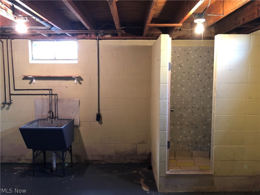 Maplewood Park - Residential Lease