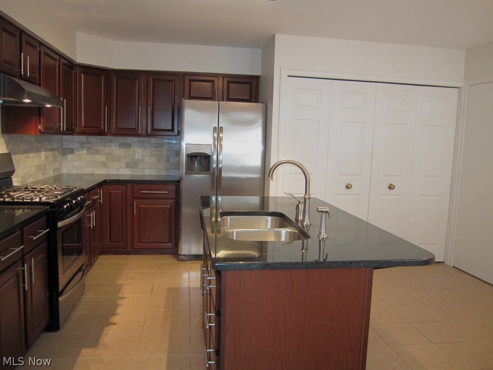 Macintosh Farms - Residential