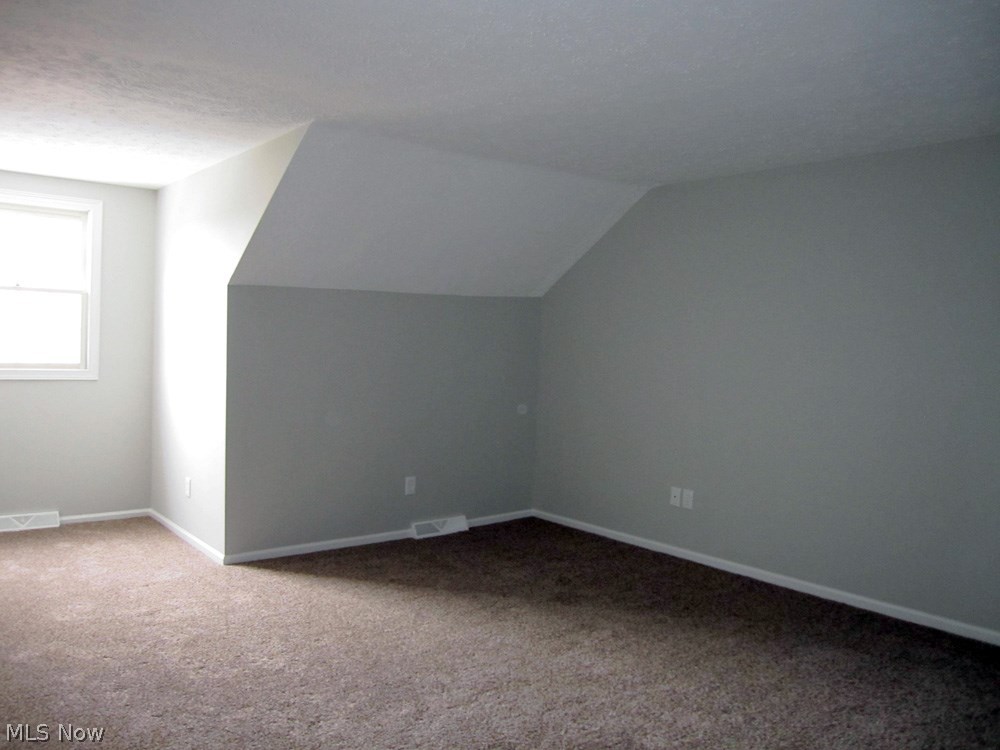 Macintosh Farms - Residential