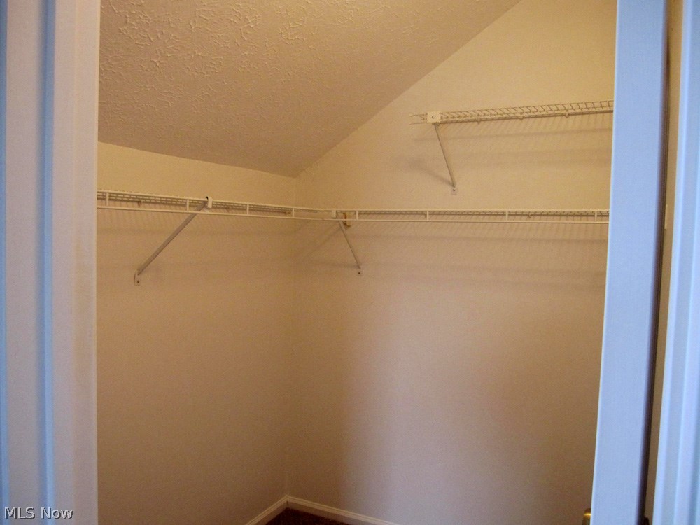 Macintosh Farms - Residential