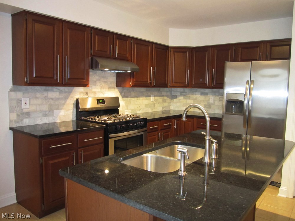 Macintosh Farms - Residential