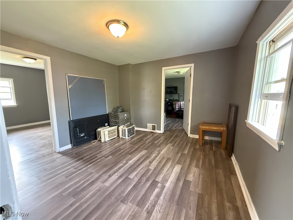 755 W 13th Street, Lorain, Ohio image 11