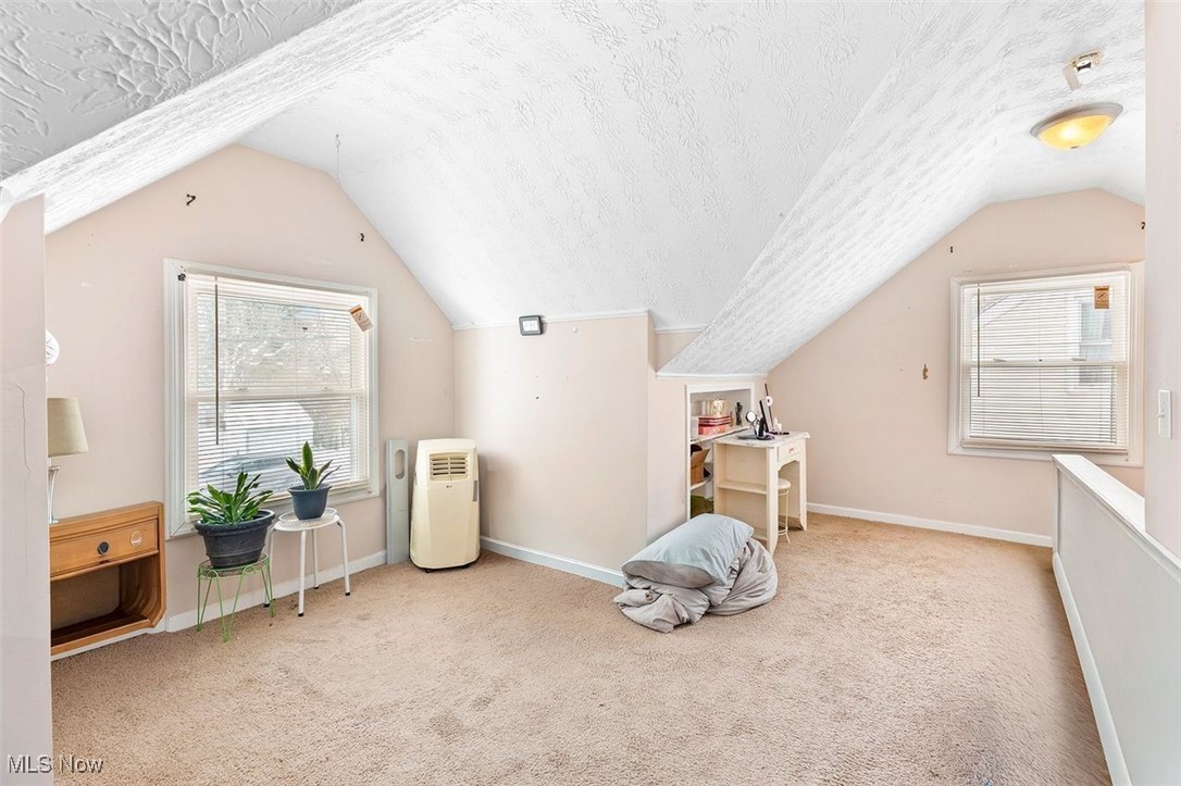 Mayfields/Belvoir Blvd S - Residential