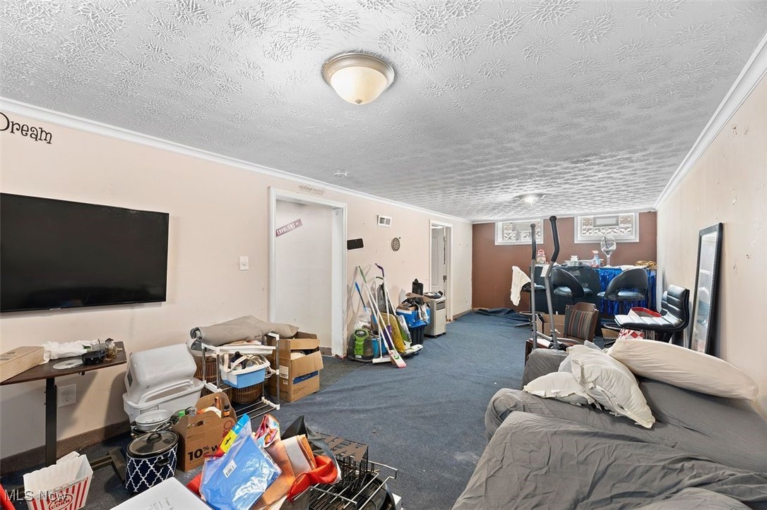 Mayfields/Belvoir Blvd S - Residential