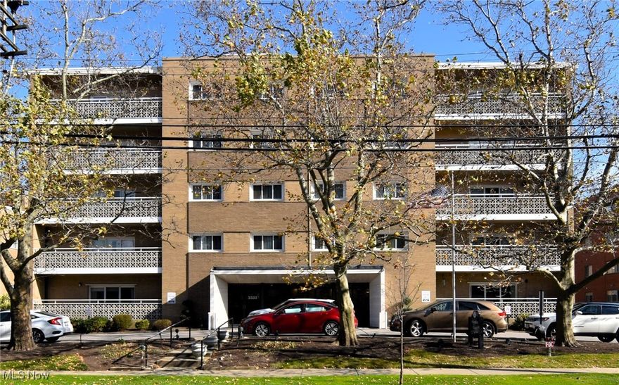 Amazing New Price on this Special 6th Floor Penthouse Suite with a private balcony overlooking the scenic grounds of Thorton Park. Enter into the large great room that opens to the dining area and leads to the light and bright kitchen with oak cabinetry, double ovens and separate cooktop. 2024 - LVT flooring added to the hallway and 3 spacious bedrooms - all freshly painted.  Primary bedroom with walk in closet and white tiled shower with handicap railings. Hallway leads to 2nd full bath with tub shower and spacious countertop. 3rd bedroom also includes built in bookcases and storage cabinets - perfect for a possible office or den.  The 6th floor is uniquely special with only 2 units and includes an additional outdoor patio - perfect for summer family/friend get togethers and easy access from the back elevator directly off the parking garage.  The Thorton House includes a first floor guest room, entertainment room and extra storage room - available to all residents. Monthly maintenance fee includes gas, water, sewer, basic cable plus Showtime and HBO (Spectrum), high speed internet (Spectrum) and assigned garage parking. Perfectly situated just steps away from the recreational facilities at Thornton Park (outdoor pool, tennis courts, basketball court, skate park, ice skating rink, sledding hill). Excellent Shaker Heights location minutes from Van Aken District at the end of the Blue Line rapid transit and convenient to downtown, University Circle and local freeways, and wonderful nearby restaurants and shopping.