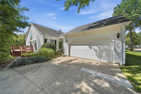 Condo For Sale - 645 Grand View Lane<br/> Portage County, Aurora, OH 44202