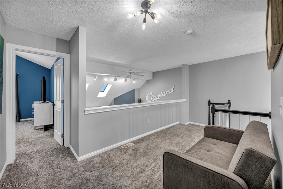 Vintage Glen - Residential