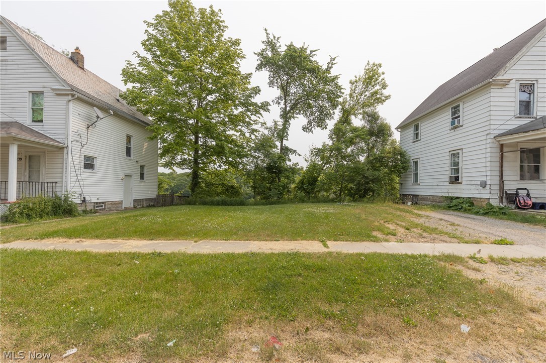 West/Black River - Land