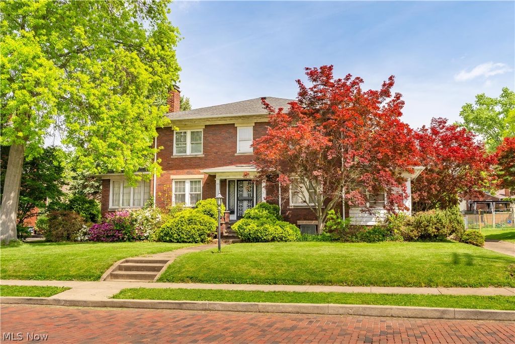 Photo of 317 18th Street NW, Canton, OH 44703 (MLS # 5198534)