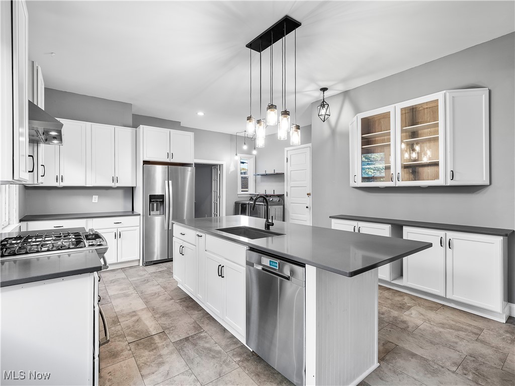 Waterbury - Residential Income