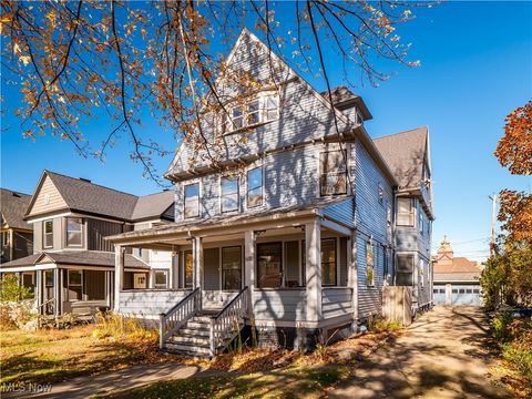 6110 W Clinton Avenue Cleveland OH 44102