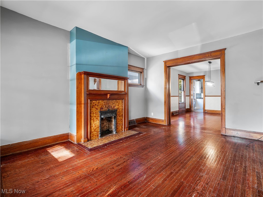 Waterbury - Residential Income