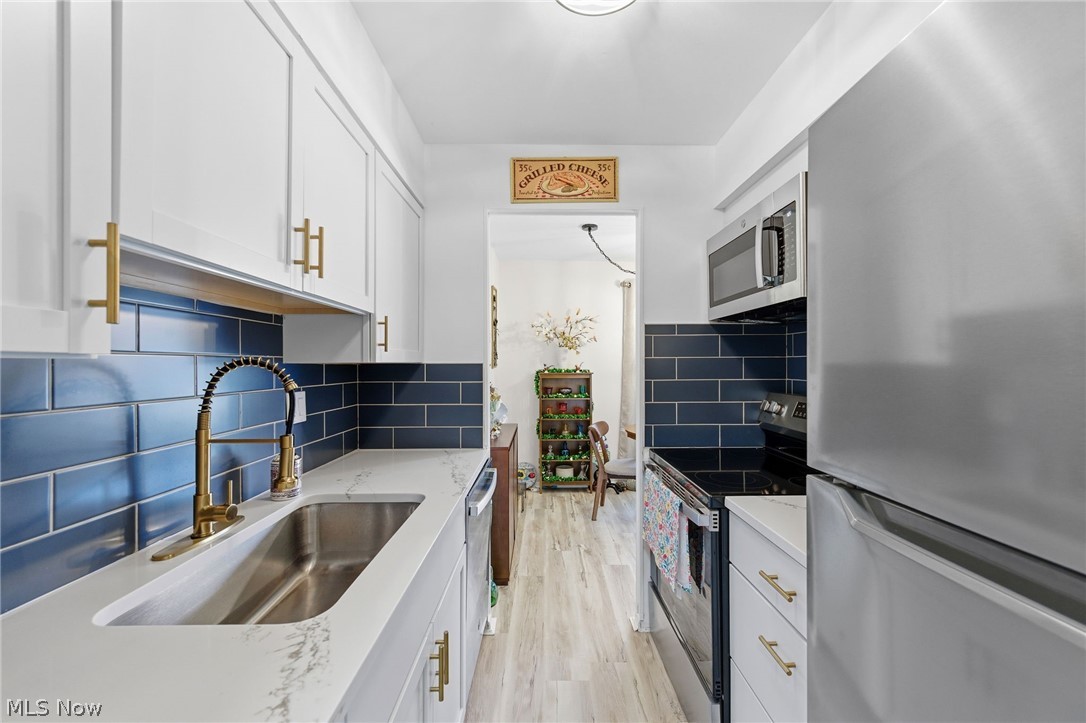 Esquire House Condo - Residential