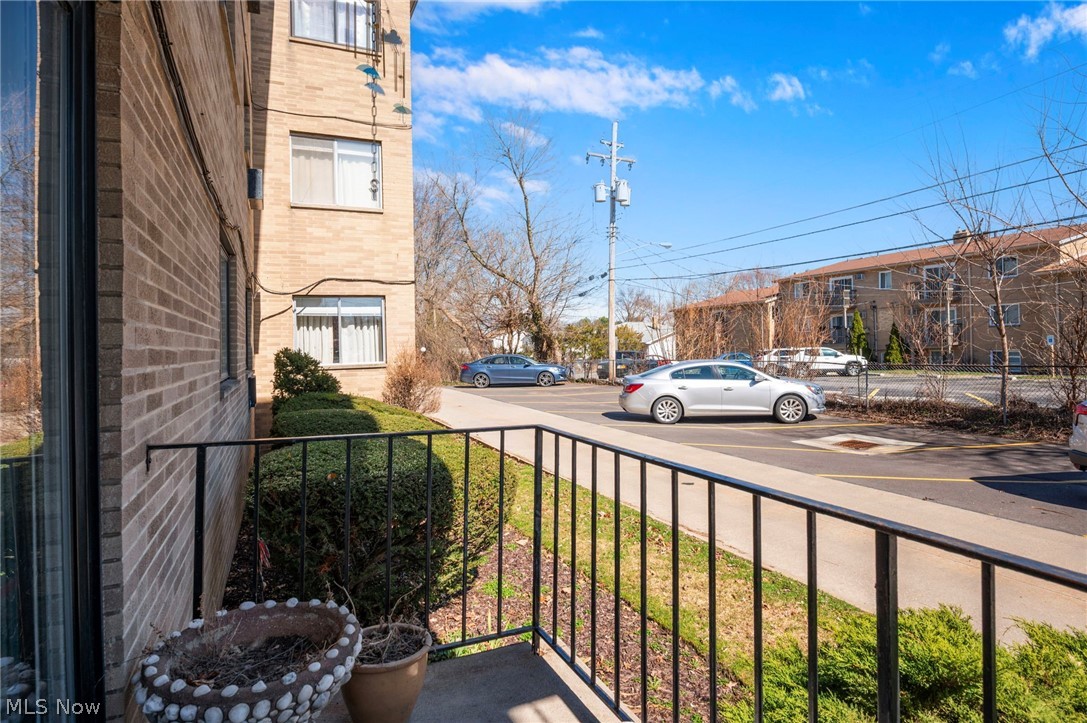 Esquire House Condo - Residential