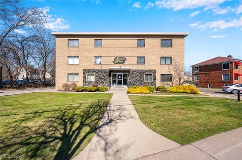 20312 Lorain Road Unit 112, Fairview Park, OH 44126 - #: 5192326