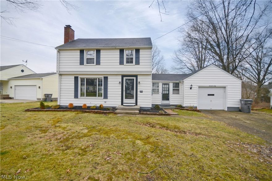 Move in Ready 3 BR Colonial. Location and condition ----It's all been done for you--- Lots of updates including brand new bath with Granite counter, new flooring, new vanity and surround/tub.  Updated kitchen with new stainless appliances (refrigerator, dishwasher & stove).  New carpet throughout and hardwood under floors in bedrooms and living room.  Freshly painted throughout.  Family Room with built in bookshelves, new carpet and paint and sliding doors out to the patio overlooking the large backyard. 2nd Full bath on first floor, off of Family Room.  Rec Room in basement with a bar and separate room for office/storage.  Newer Electric box and  outside wiring, 40 gal HWT.  Just in time for spring ----It's only a 7 minute walk to Mill Creek Park or a 1 minute drive. 
Owner is an agent.