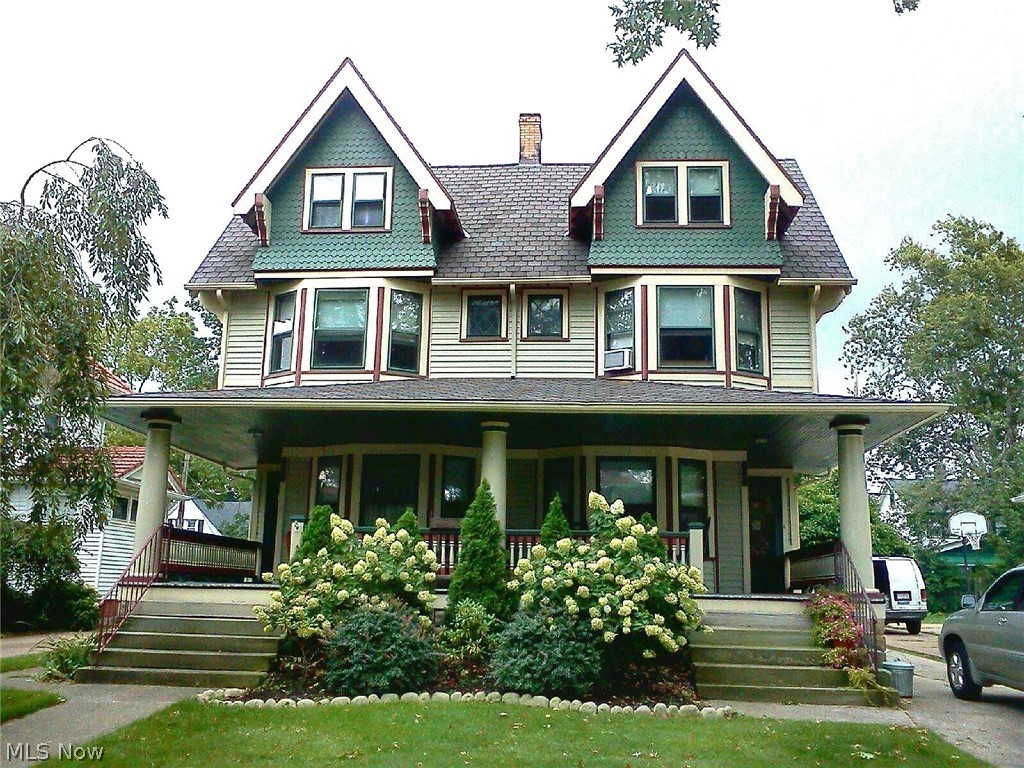 C C Southerns - Residential Lease