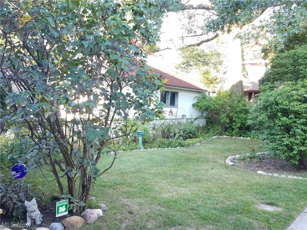 C C Southerns - Residential Lease