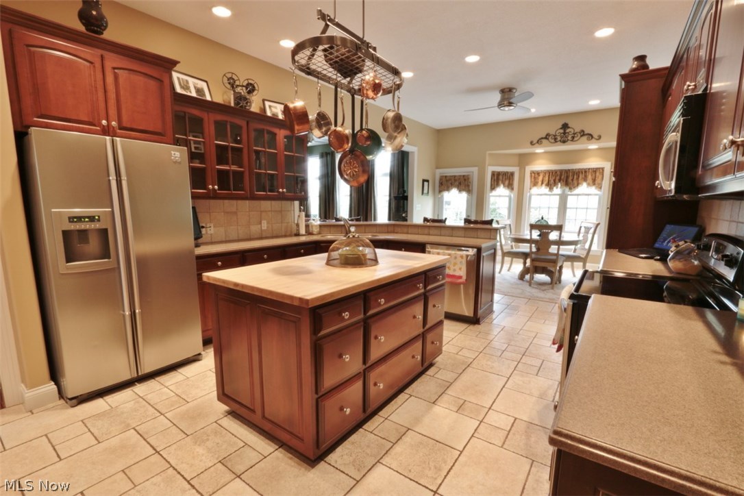 Pine Ridge - Residential