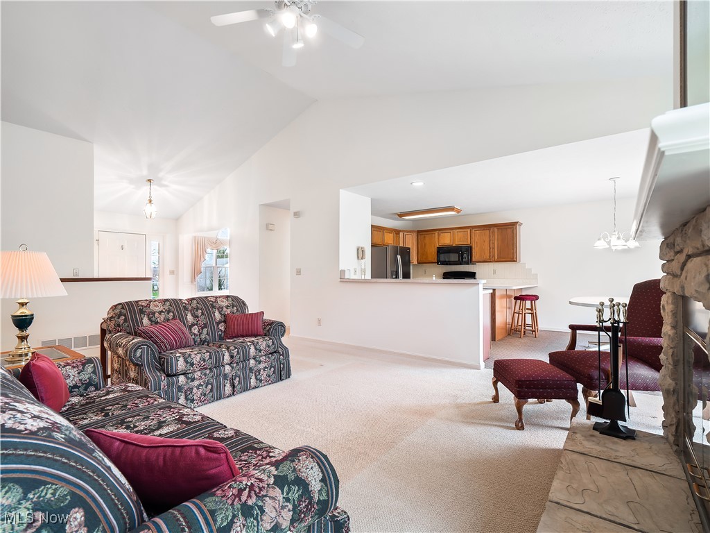 10028 Deerfield Court, Twinsburg, Ohio image 10