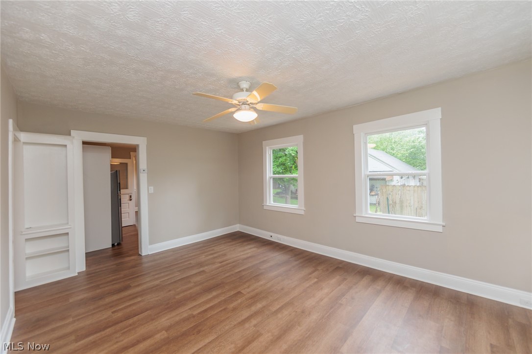 Frisbie Berwald Companys Resu - Residential