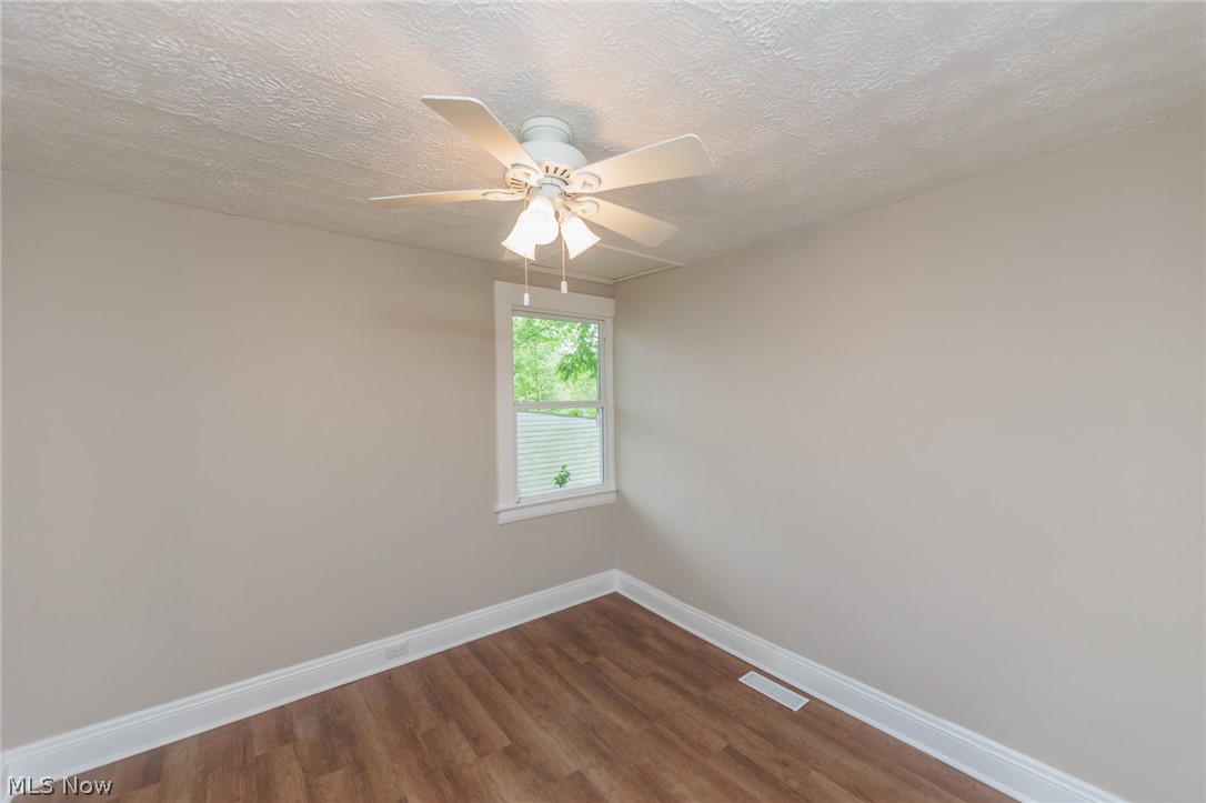 Frisbie Berwald Companys Resu - Residential