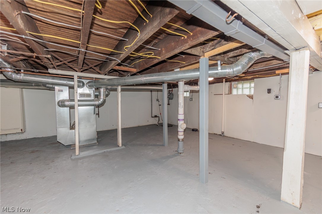 Frisbie Berwald Companys Resu - Residential