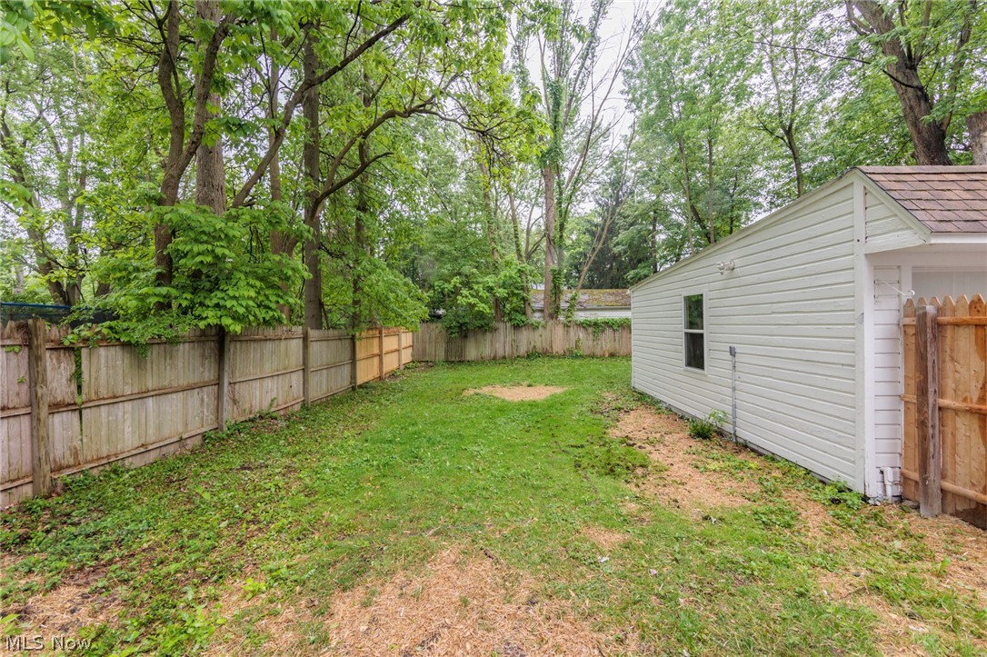 Frisbie Berwald Companys Resu - Residential