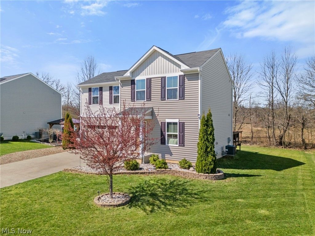 Photo of 1713 MillRace Street NW, Massillon, OH 44647 (MLS # 5199961)