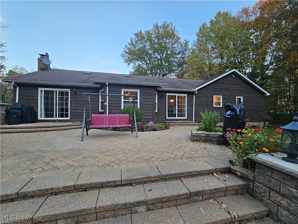 Photo of 9060 Sandy Oaks Trail, Chardon, OH 44024 (MLS # 5163890)