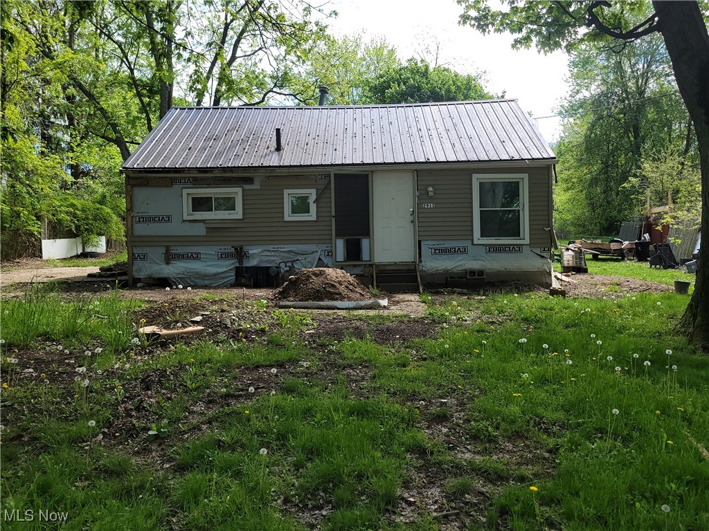 2913 Warren Drive, Uniontown, Ohio image 6