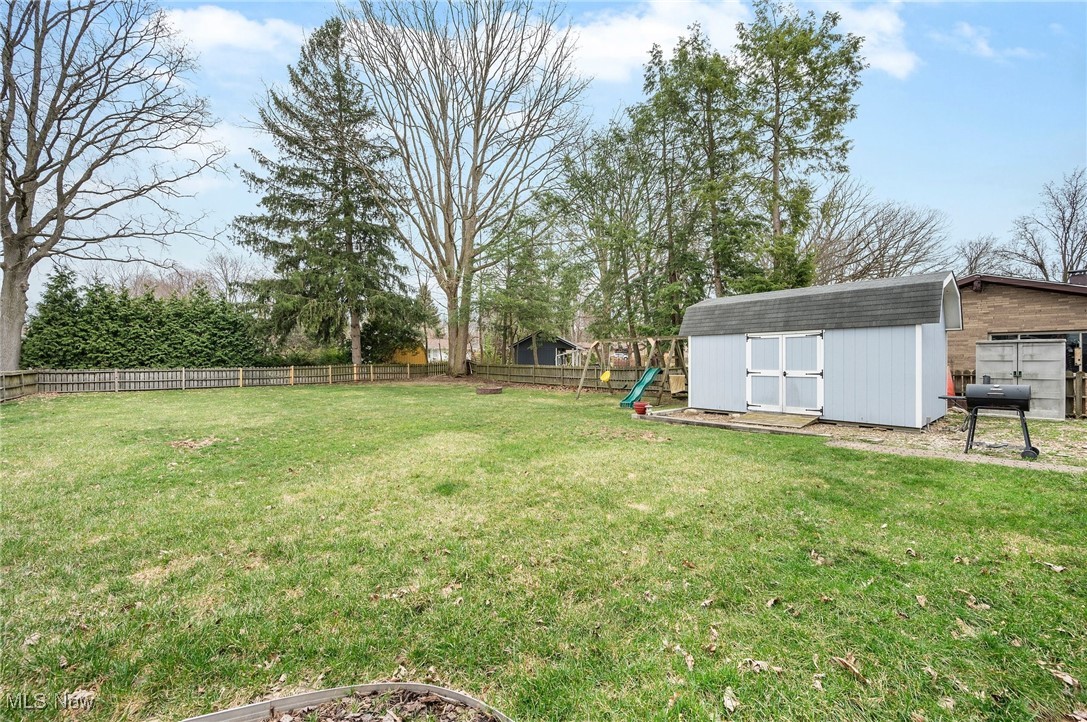5219 Berkshire Drive, North Olmsted, Ohio image 28
