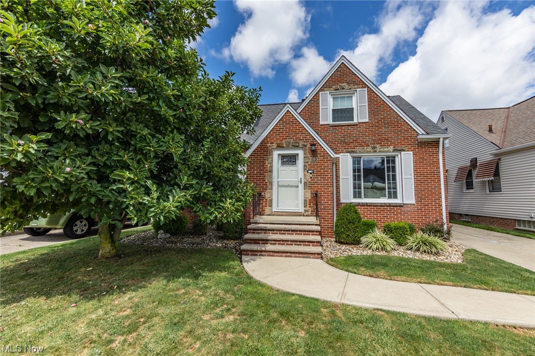Discover this charming Cape Cod home in Parma, featuring a detached 1-car garage, 4 bedrooms, & 2 full baths, all nestled within a welcoming neighborhood. Upon entry, you're welcomed into a spacious living room adorned w/ hardwood floors & a picture window that bathes the room in natural light. The neutral paint colors provide a clean & inviting ambiance, flowing seamlessly into the dining space equipped w/ a built-in cabinet. The dining area opens up to the beautifully updated kitchen, boasting a breakfast bar w/ seating, granite countertops, stainless steel appliances, a stylish backsplash, ample prep space, & abundant cabinetry. The kitchen provides access to the new back deck & a fenced-in yard, leading to the 1-car garage. The 1st floor hosts 2 sizable bedrooms featuring wood floors, w/ access from one of the bedrooms to an enclosed sunroom. An updated full bath conveniently serves the 1st floor. Head upstairs to discover the master bedroom w/ two sizable closets & an additional b