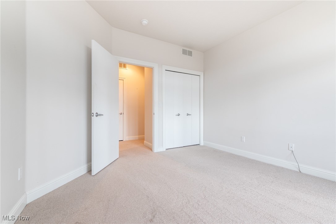 Wedgewood Xings Condo - Residential Lease