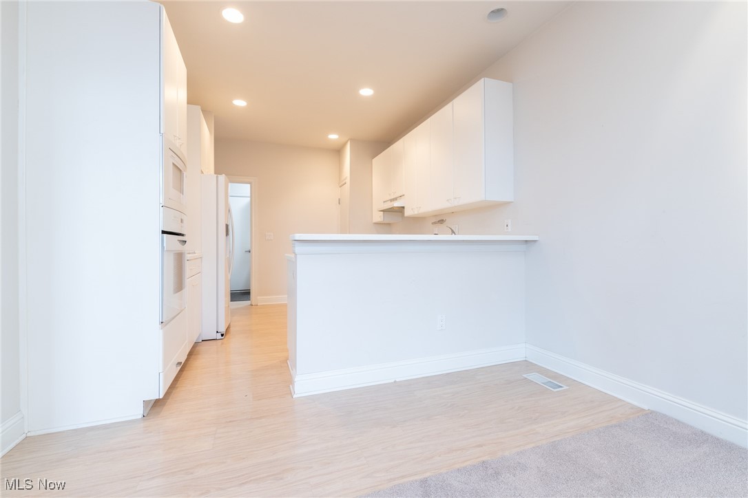 Wedgewood Xings Condo - Residential Lease