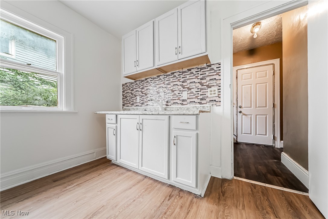 Lake Shore Blvd Sub/J Lar - Residential Income