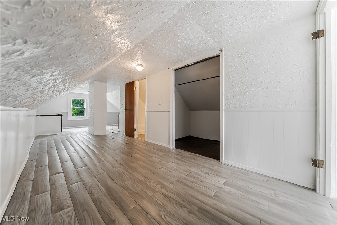 Lake Shore Blvd Sub/J Lar - Residential Income
