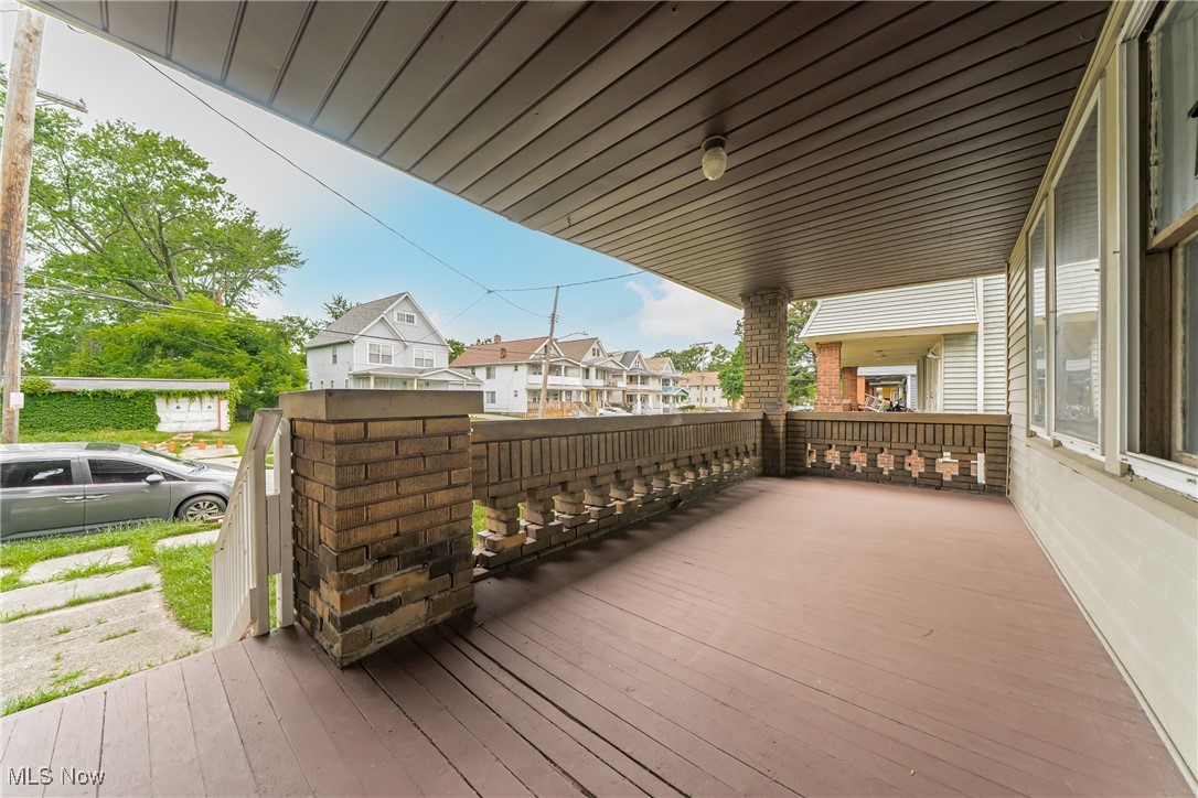 Lake Shore Blvd Sub/J Lar - Residential Income