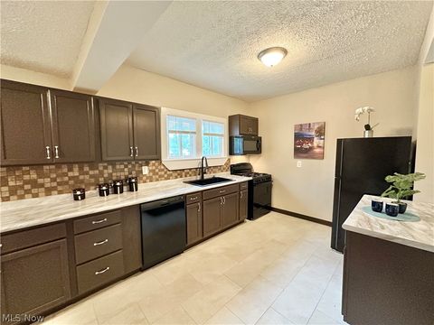 Tiny photo for 540 Anderson Avenue, Akron, OH 44306 (MLS # 5190035)