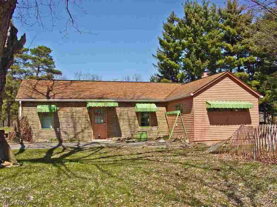 If privacy is what you want, then you will love this 5.5 acreage home. Consists of 4 rooms & bath. Mineral rights do not stay.