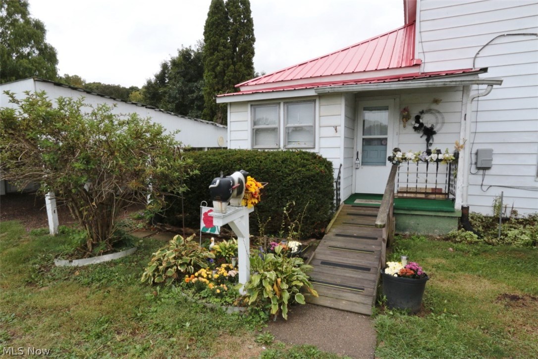 Rear Newcome - Residential