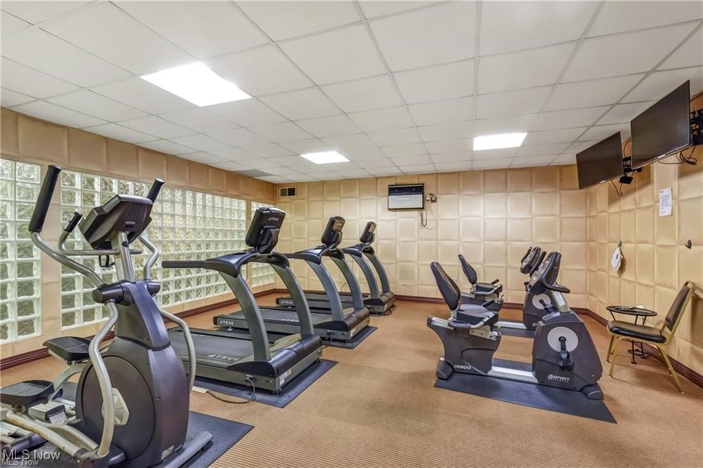 Meridian Condo - Residential