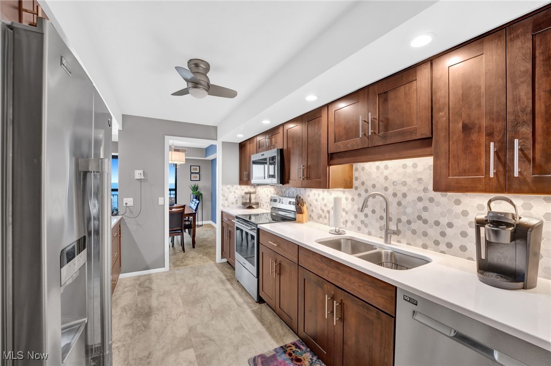 Meridian Condo - Residential